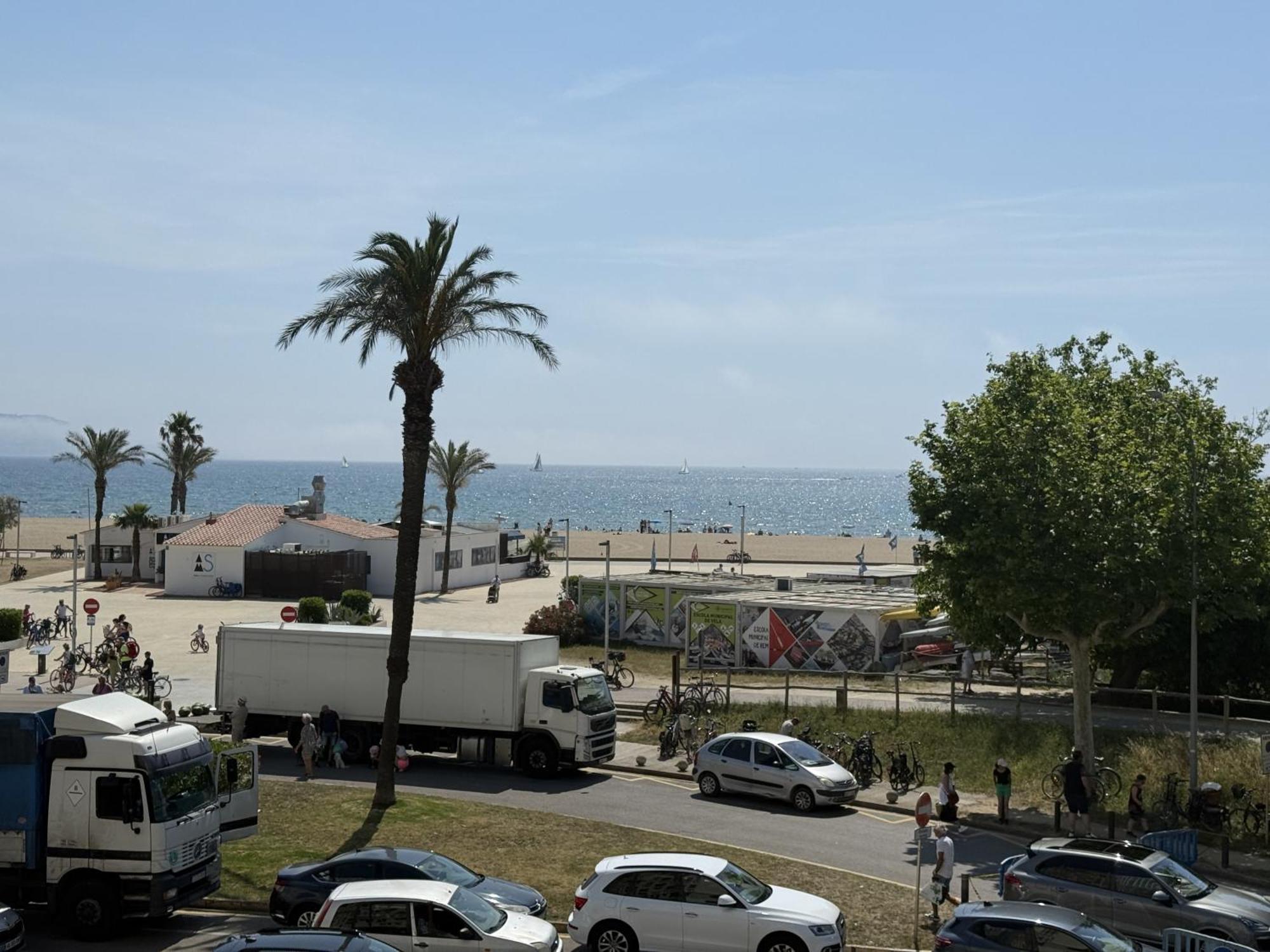 3Apartamento De Tres Habitaciones Empuriabrava Exterior foto